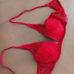 Calvin Klein Red Lace Plunge Push Up Natural Life Bra 34C